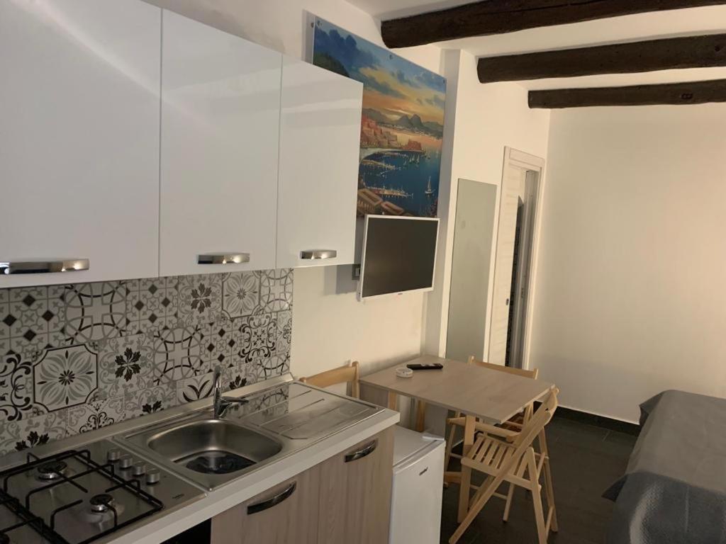 Viky House Chiaia Διαμέρισμα Νάπολη Εξωτερικό φωτογραφία