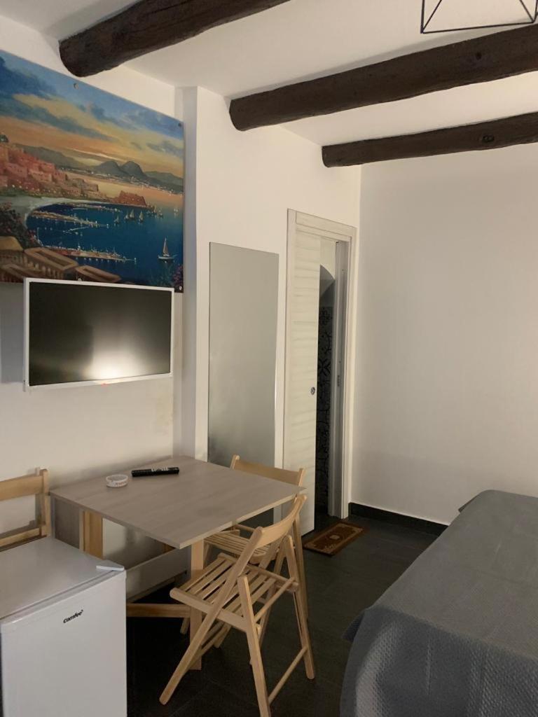 Viky House Chiaia Διαμέρισμα Νάπολη Εξωτερικό φωτογραφία